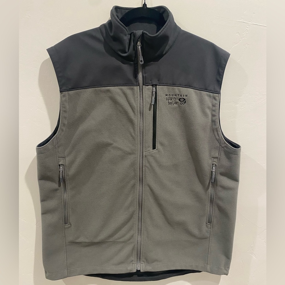 Mountain Hardwear Men's Two-Tone Vest